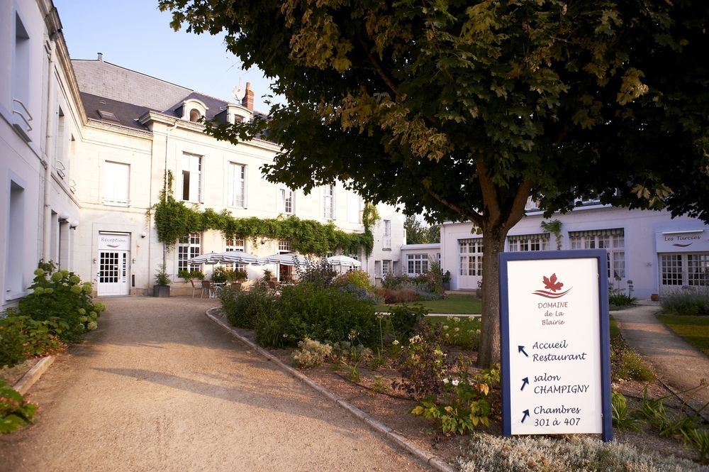 Hotel Mileade Le Domaine De La Blairie - Saumur Saint-Martin-de-la-Place Bagian luar foto