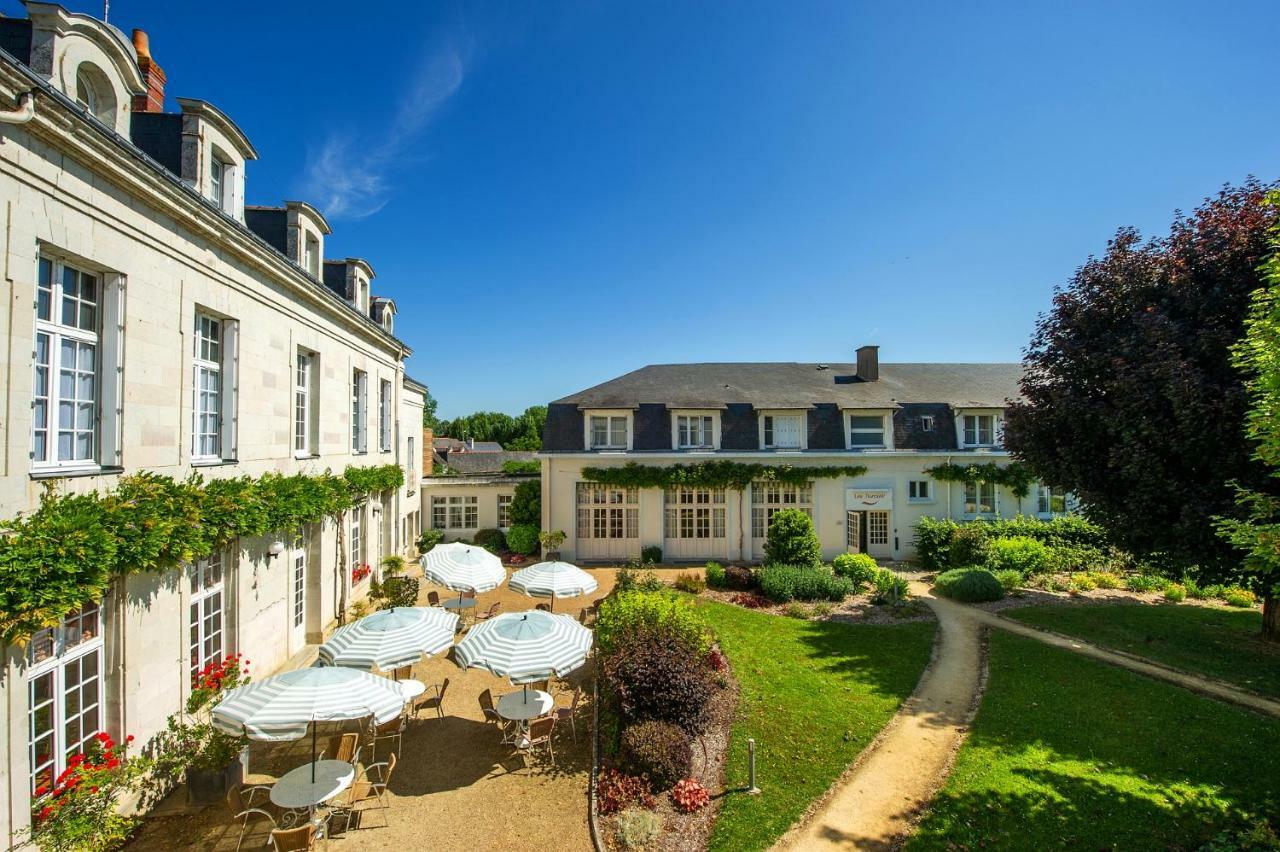 Hotel Mileade Le Domaine De La Blairie - Saumur Saint-Martin-de-la-Place Bagian luar foto